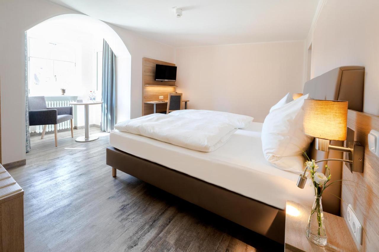 Hotelgasthof Bayerischer Hof ズルツバッハ・ローゼンベルク エクステリア 写真