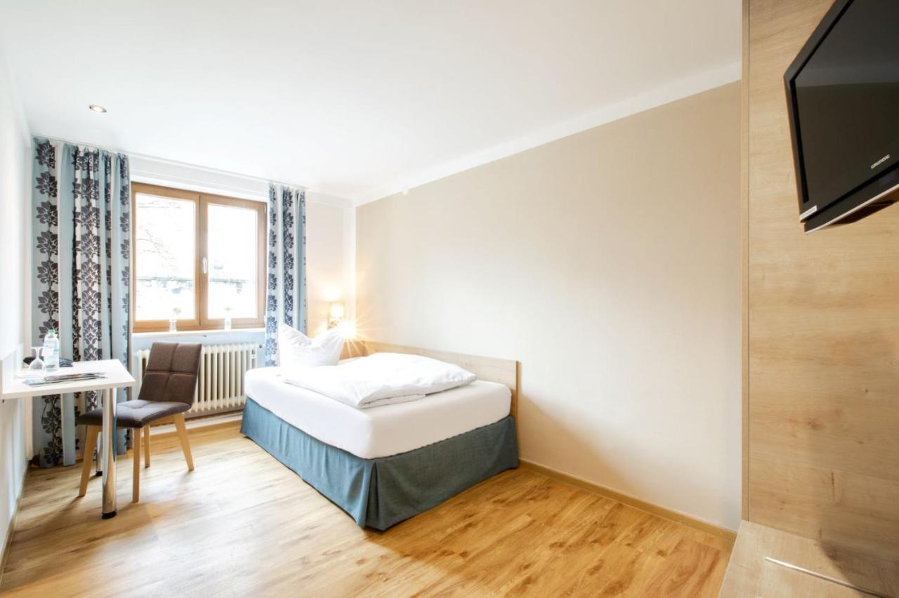 Hotelgasthof Bayerischer Hof ズルツバッハ・ローゼンベルク エクステリア 写真