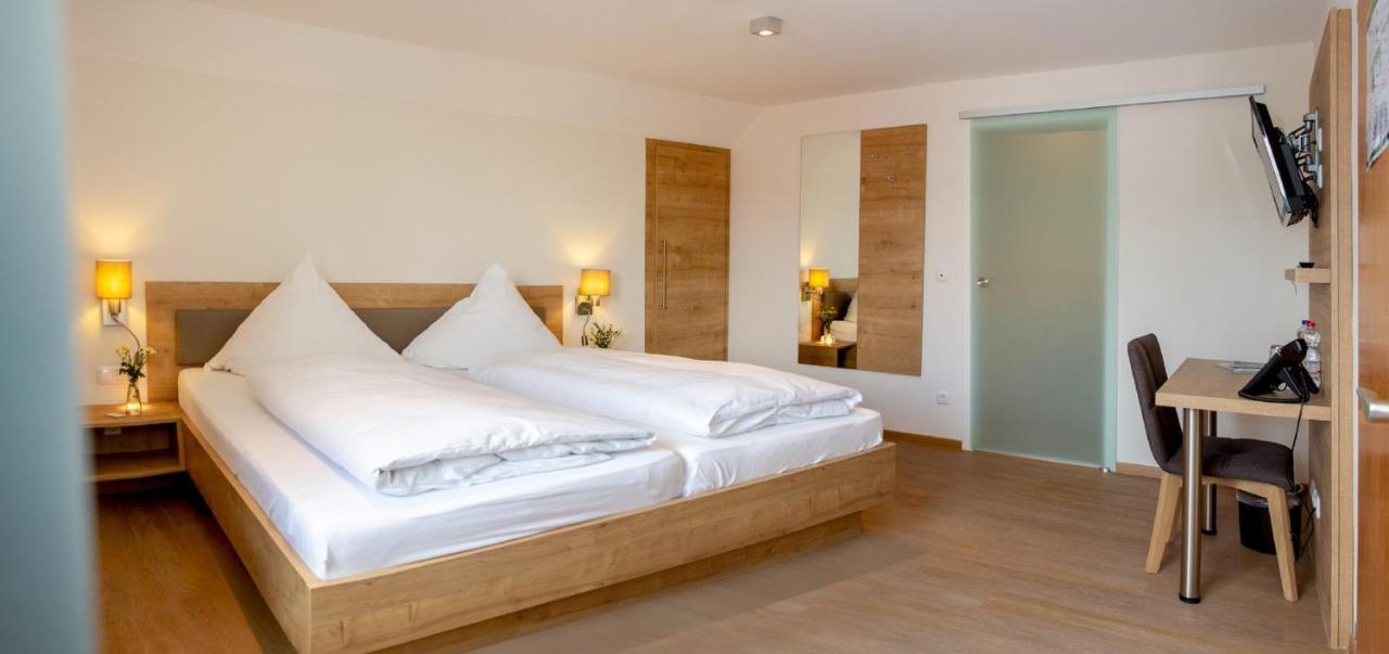 Hotelgasthof Bayerischer Hof ズルツバッハ・ローゼンベルク エクステリア 写真