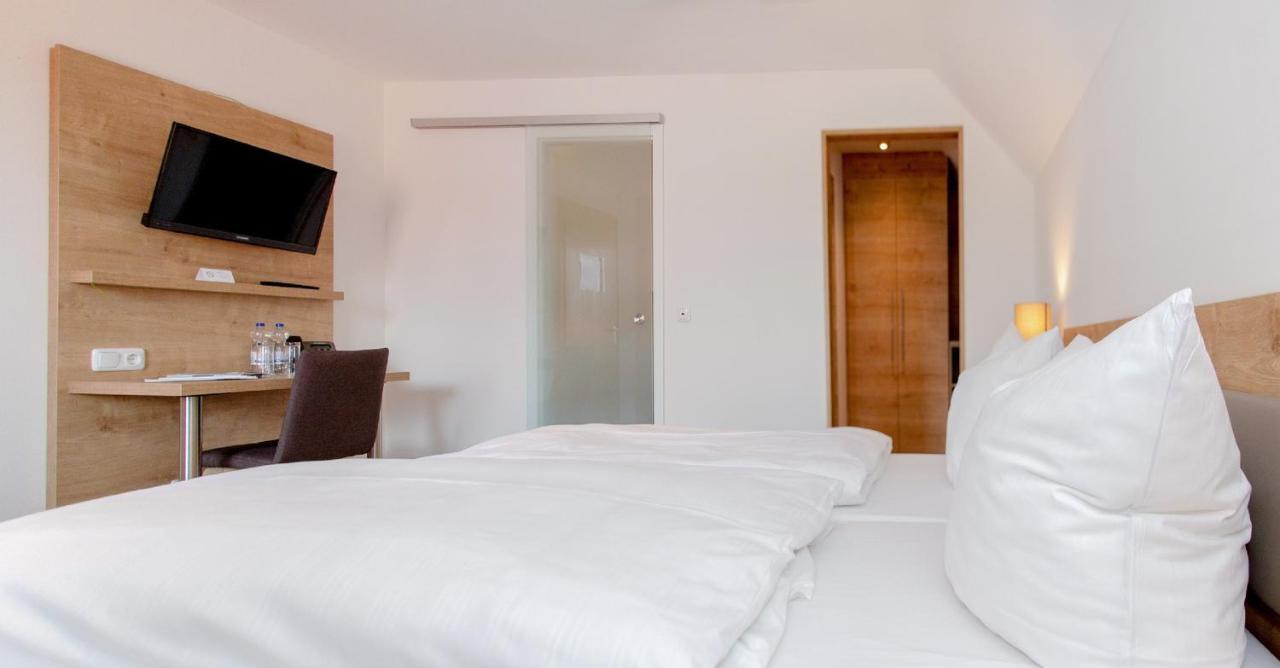 Hotelgasthof Bayerischer Hof ズルツバッハ・ローゼンベルク エクステリア 写真